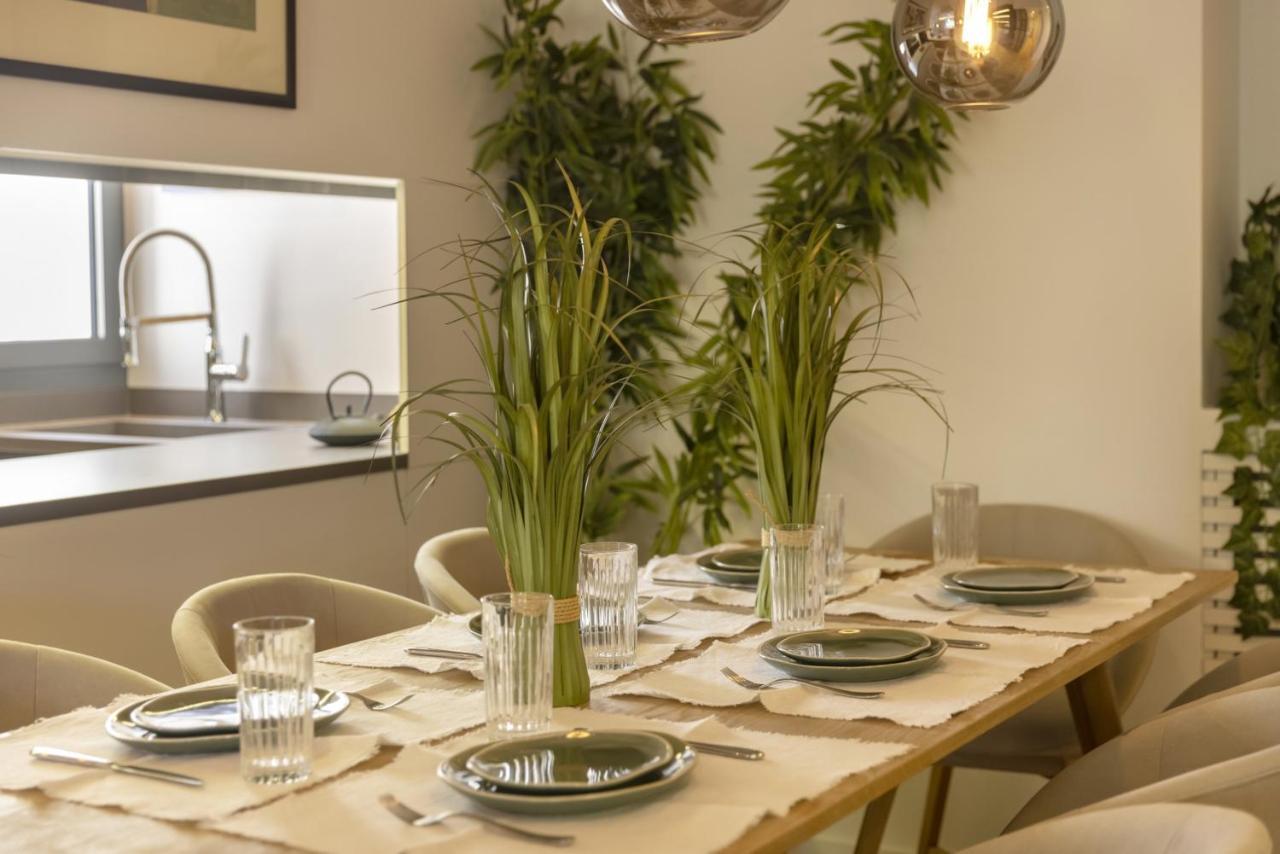 Elegant, Chic, Hip 2 Bedroom W/ Forest View In Athens! Zewnętrze zdjęcie