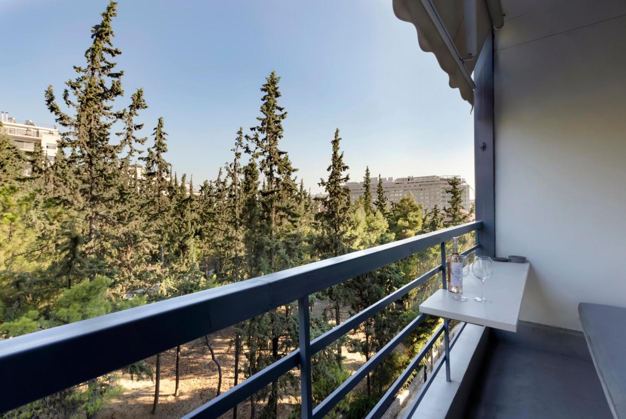 Elegant, Chic, Hip 2 Bedroom W/ Forest View In Athens! Zewnętrze zdjęcie